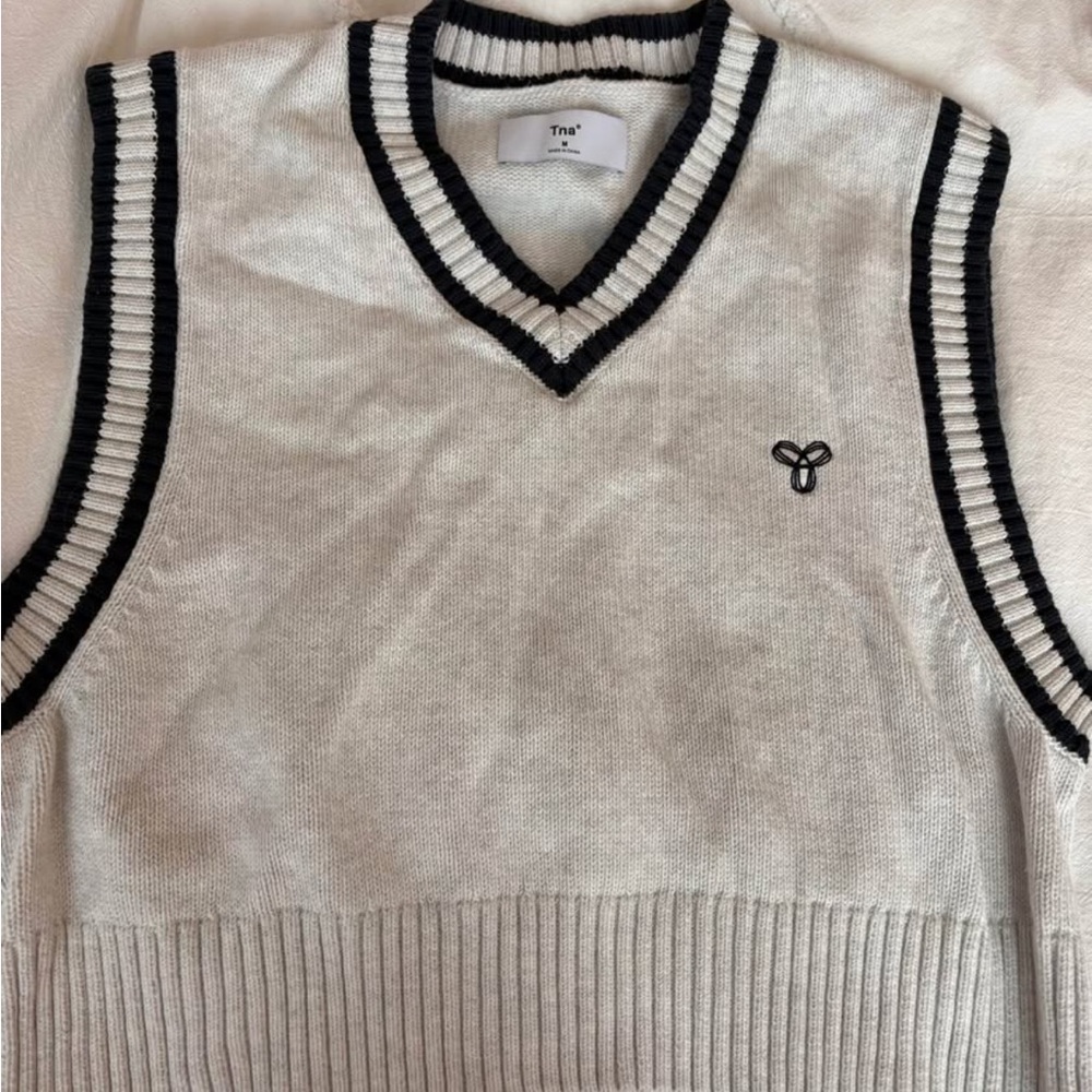 Aritzia TNA Cream and Black V-Neck Sweater Vest